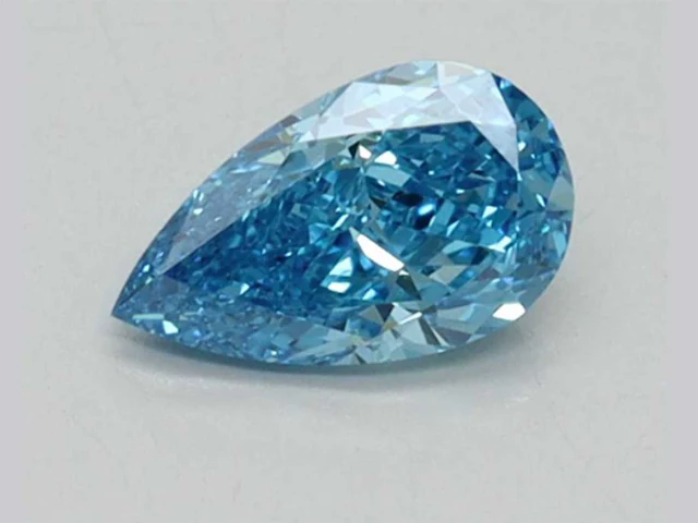 1,32 ct pear cut lichtblauwe topaas – glacier blue - afbeelding 1 van  3