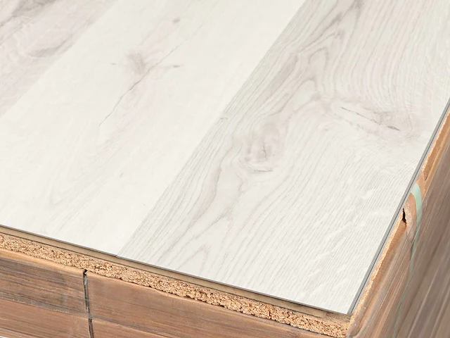 134 m2 pvc click vinyl plank - 1234 x 198 x 4,5 mm - afbeelding 2 van  4