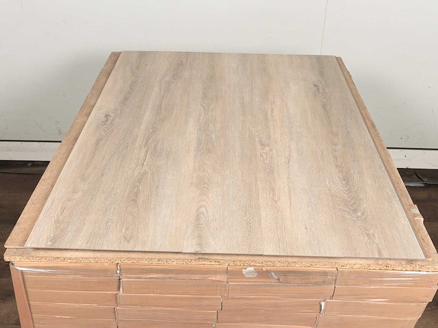 135 m2 pvc click plank met xps onderlaag - 1210 x 176,6 x 4+1 mm - afbeelding 3 van  4