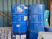 (139x) diverse vaten/ bidons nn - afbeelding 2 van  6