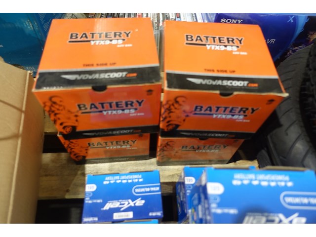 13x diverse batterijen brommer/motoren - afbeelding 2 van  3