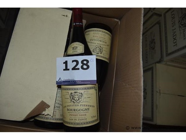 13x fles rode wijn, louis jadot, les petites pierreres bourgogne pinot noir 2000, 1500ml - afbeelding 1 van  3