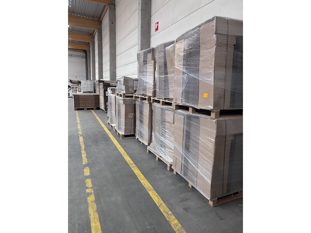 13x pallet diverse kartonnen dozen - afbeelding 1 van  6