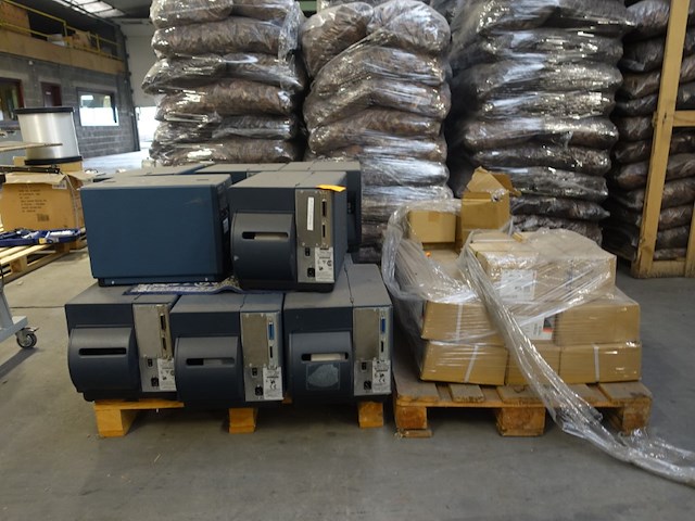 13x printer met toebehoren - afbeelding 1 van  8