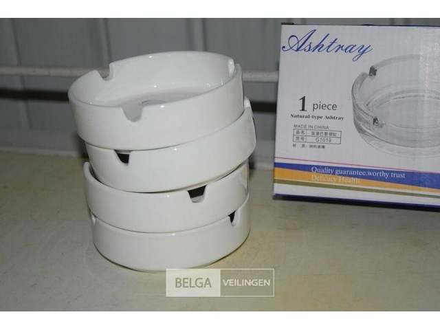 14 asbakken - afbeelding 2 van  3