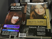 ±14 div kleuren haarverf en 4 kleurbeschermers - afbeelding 1 van  3