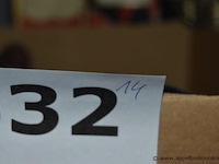 14 diverse flessen champagnes - afbeelding 4 van  4