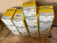 14 dozen schroeven en slag hulzen
