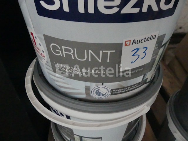 14 emmers van 10 liter witte muurverf - afbeelding 1 van  4