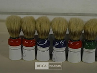 ±14 gekleurde scheerkwasten - afbeelding 2 van  2