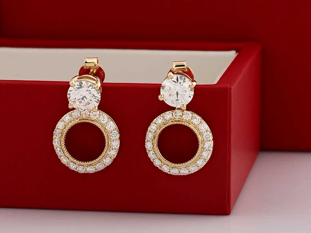 14 kt geelgouden oorbel met 2,77 cts laboratoriumgekweekte diamant - afbeelding 5 van  8