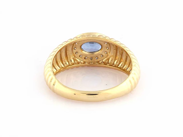 14 kt geelgouden ring met 0,70 cts natuurlijke diamant en blauwe saffier - afbeelding 2 van  10