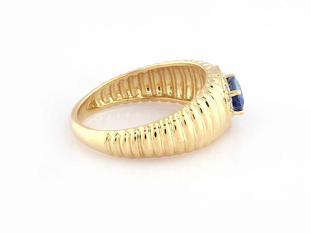 14 kt geelgouden ring met 0,70 cts natuurlijke diamant en blauwe saffier - afbeelding 10 van  10