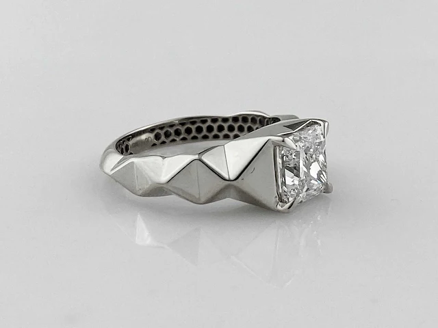 14 kt witgouden ring met 2,07 cts laboratoriumgekweekte diamant - afbeelding 9 van  11