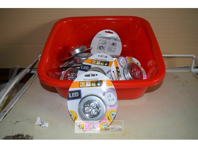 ±14 led stick touch lamp op batterij - afbeelding 1 van  2