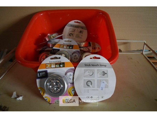 ±14 led stick touch lamp op batterij - afbeelding 1 van  1