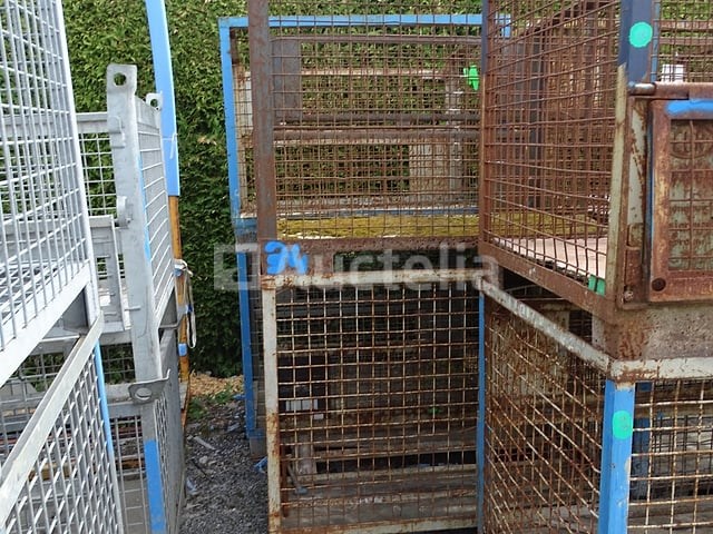 14 metalen bakken met afneembare deur - afbeelding 2 van  6