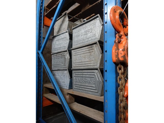 14 metalen bakken - afbeelding 2 van  2