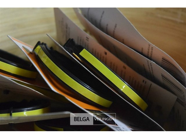 14 reflectie broeksklemmen - afbeelding 3 van  3