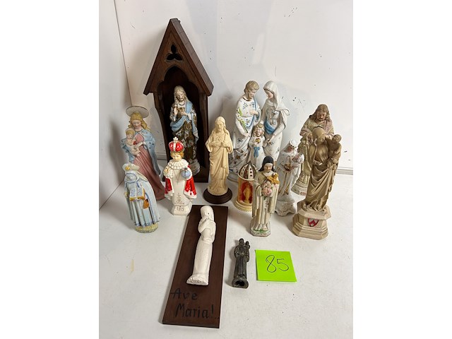 14 religieuse beelden - afbeelding 1 van  4