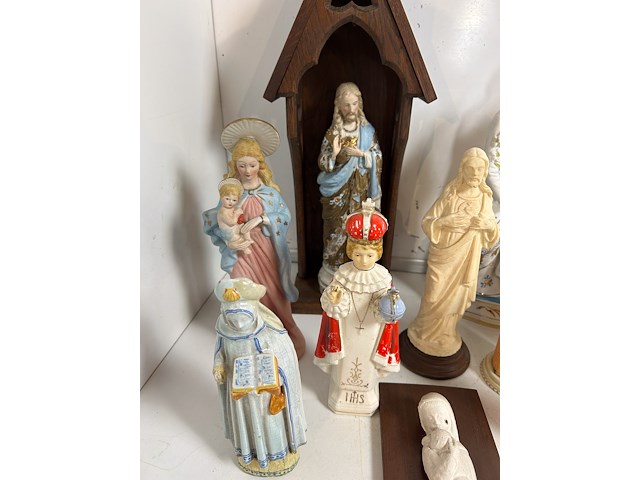 14 religieuse beelden - afbeelding 2 van  4
