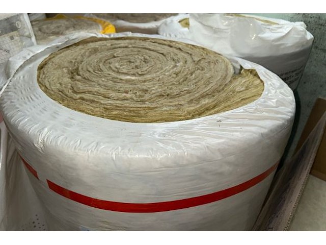 14 rollen isolatie - afbeelding 2 van  4