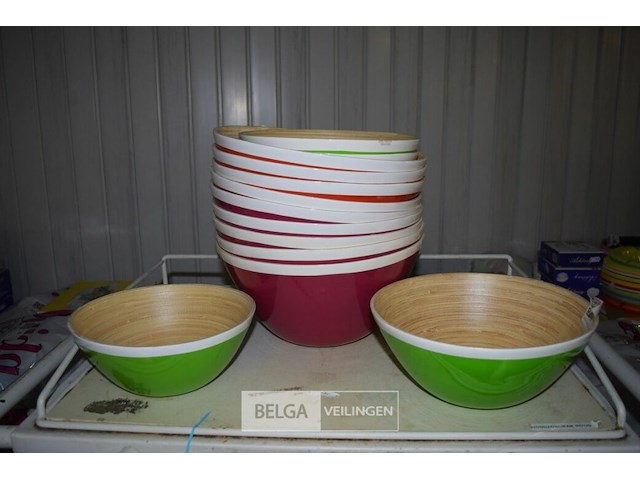 14 saladekommen - afbeelding 1 van  3