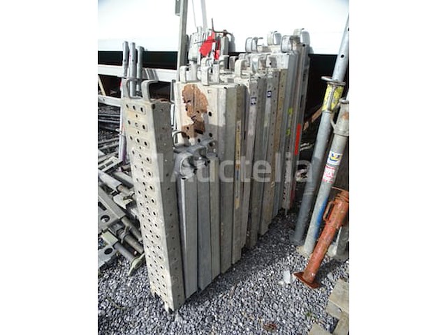 14 steigerwandelpaden - afbeelding 1 van  4