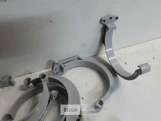 14 x ophangbeugel 125mm licht grijs pvc regenafvoer - afbeelding 3 van  3