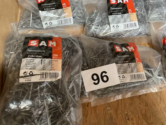 14 zakken nagels - afbeelding 3 van  7