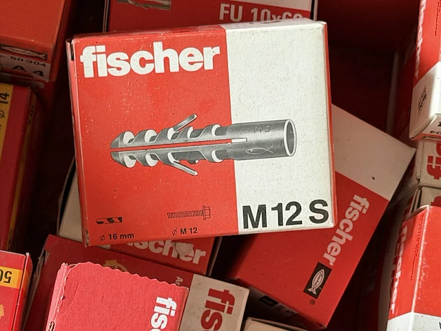140 dozen pluggen fischer - afbeelding 3 van  5
