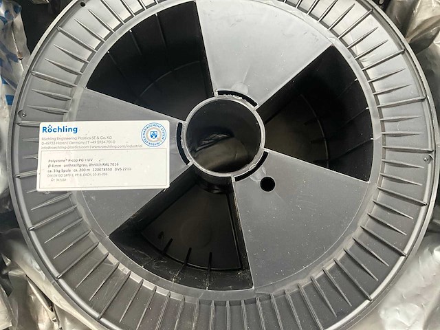 1400m röchling polystone pg + uv lasdraad - afbeelding 1 van  5