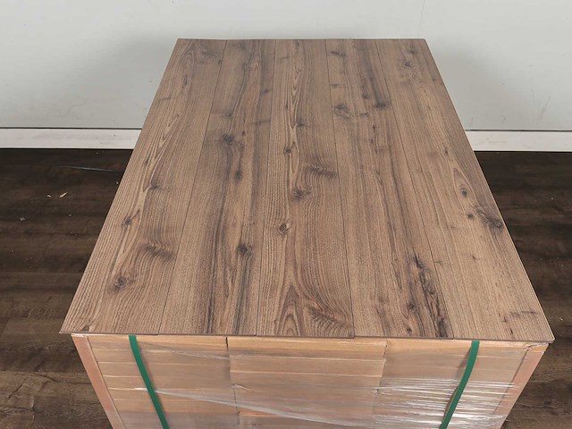 141 m2 laminaat plank - 1383 x 193 x 8 mm - afbeelding 3 van  4