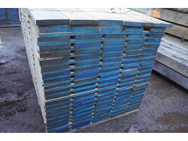 1,43 m³ eiken planken 30mm - afbeelding 3 van  4