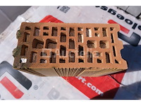 144 ploegsteert lambdabloc holle bakstenen - afbeelding 2 van  6