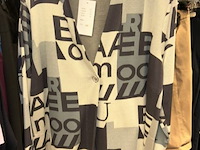 145 damesbloues, truien, vesten en broeken - afbeelding 4 van  9