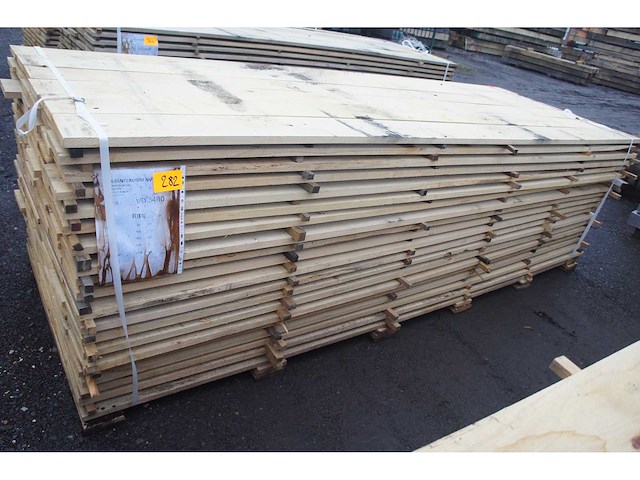 1,45 m³ eiken planken 22mm - afbeelding 1 van  3