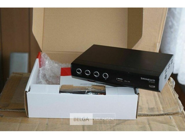 ±14st digitale tv decoder - afbeelding 1 van  3