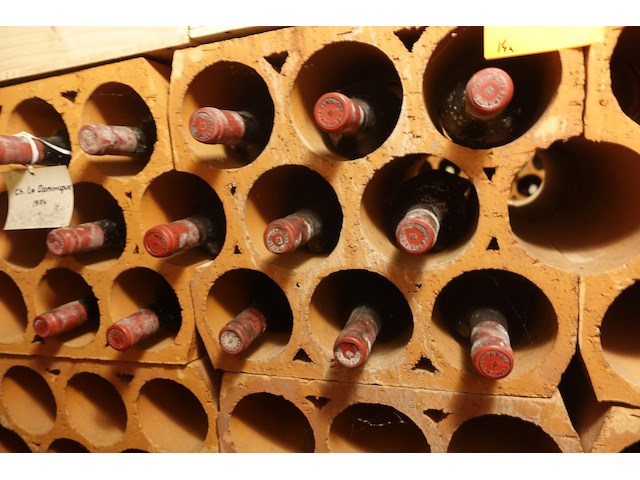 14x 75cl chateau la dominique 1974 - afbeelding 3 van  4