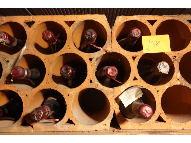 14x 75cl nuits-saints-georges eugene roueix 1961 - afbeelding 4 van  6