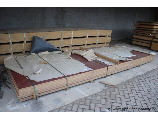 14x spaanplaat , 18 mm x 5310 mm x 2070 mm - afbeelding 1 van  2