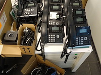 14x telefoon yealink + 10x draagbare telefoon yealink, locatie: bureau - afbeelding 1 van  7