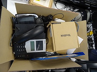 14x telefoon yealink + 10x draagbare telefoon yealink, locatie: bureau - afbeelding 5 van  7