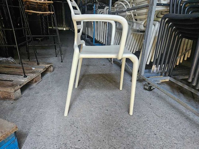 14x terrasstoel wit met armleuning scab - cokka - afbeelding 1 van  1