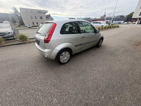 15-12-2005 - ford - fiesta - car - afbeelding 2 van  19