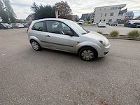 15-12-2005 - ford - fiesta - car - afbeelding 18 van  19