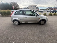 15-12-2005 - ford - fiesta - car - afbeelding 19 van  19