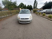 15-12-2005 - ford - fiesta - car - afbeelding 3 van  19