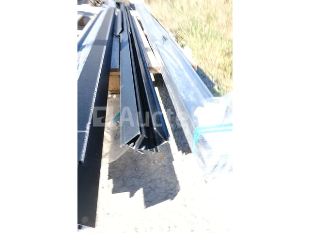 15 aluminium afwerkingsprofielen - afbeelding 1 van  5