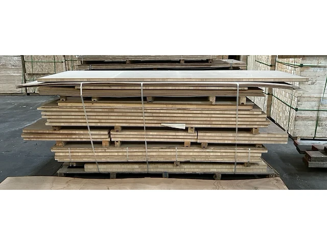 15 balsa platen met toplaag - afbeelding 1 van  6